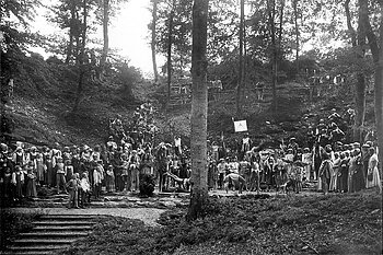 bergwaldtheater-juni-1929-premiere-weissenburger-waldspiel.jpg